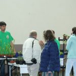 Fleischfressende Pflanzen Ausstellung in Frammersbach, interessierte Kunden. Interessierte Kunden bei der Gartenausstellung über fleischfressende Pflanzen in Frammersbach.